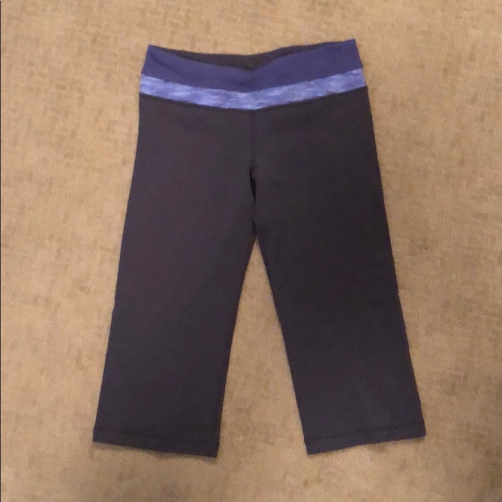 Lululemon Crops Pants, Size 8, like NEW